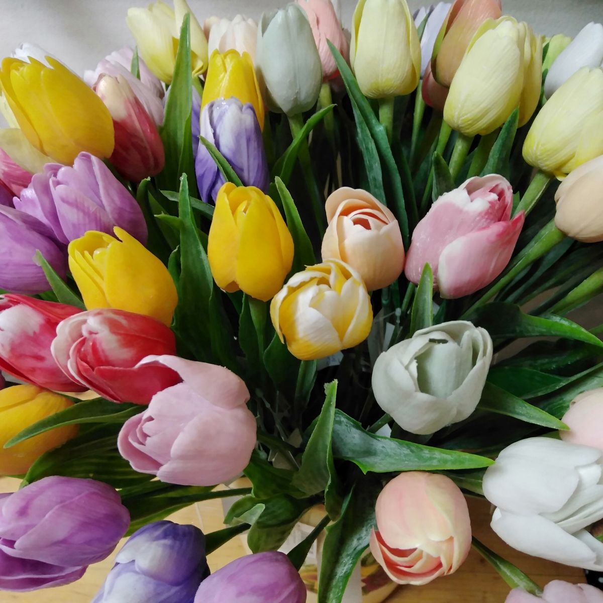 Jarní dekorace francouzské tulipány